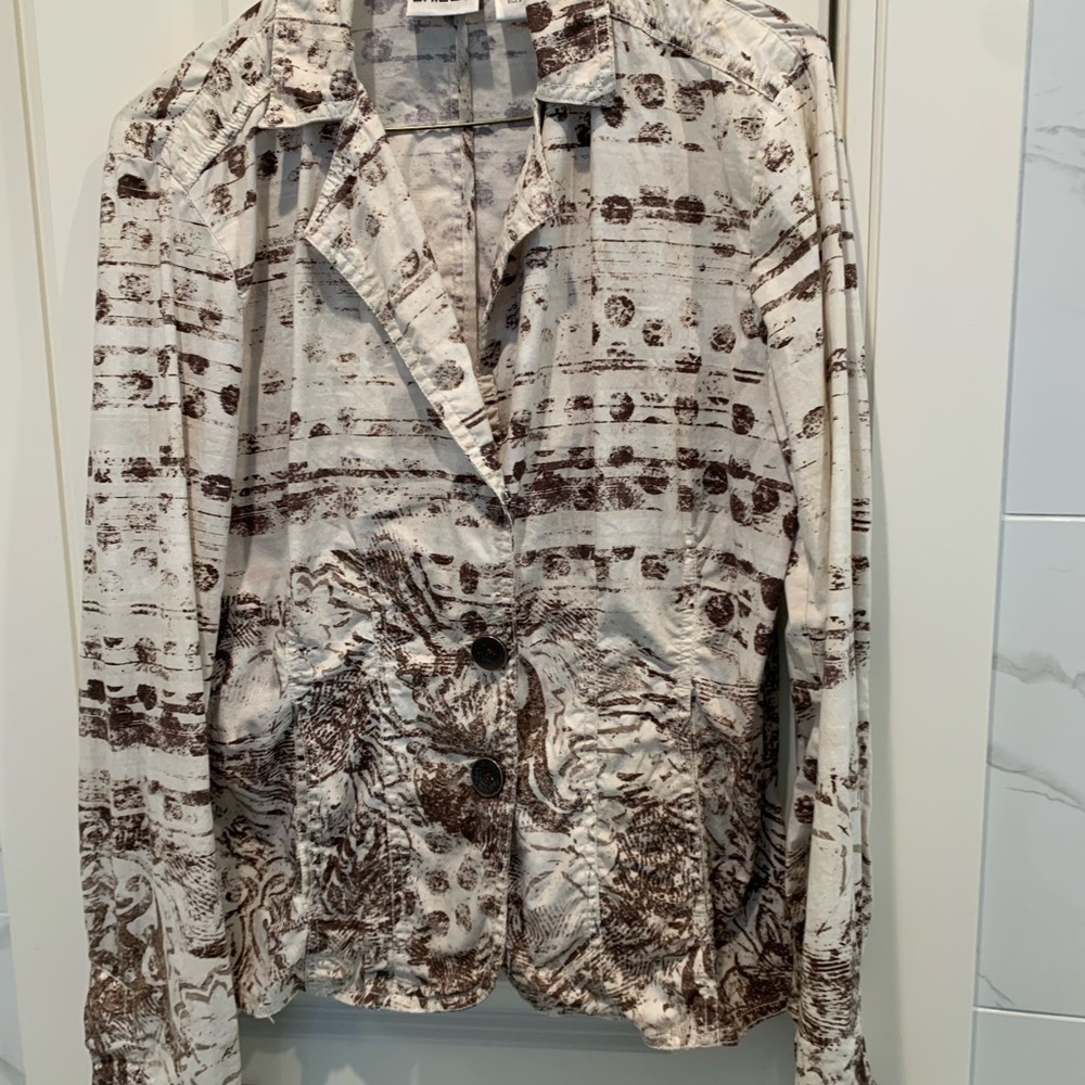 CHICOS jacket/ shirt.